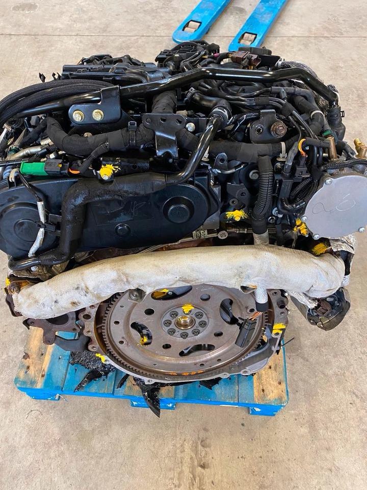 Range Rover SDV6 306DT Engine 2018