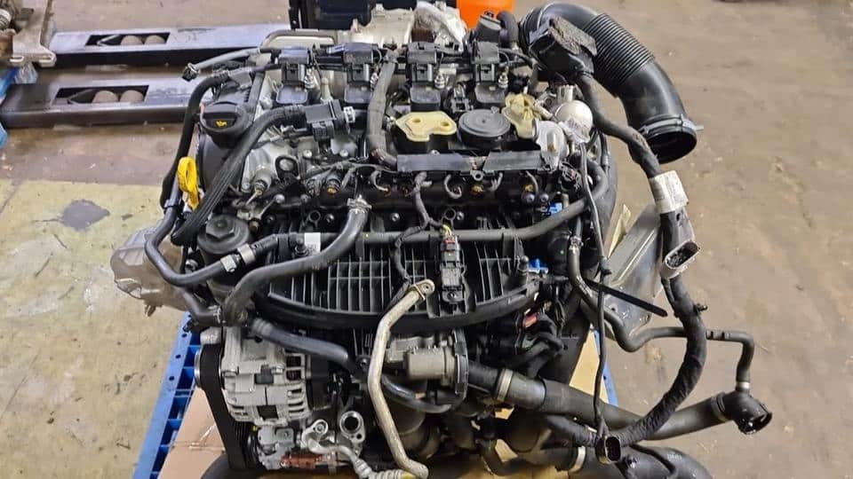 Volkswagen 2.0 TSI Engine 2021